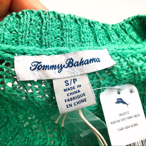 🍬 TOMMY BAHAMA AQUA ALOHA YARN VNECK LOOSE TOP! - Picture 11 of 16